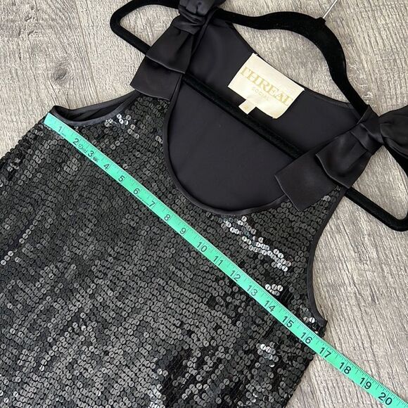 THREAL social 100% silk outgoing top black sequins bows Sz 2 - Picture 10 of 11